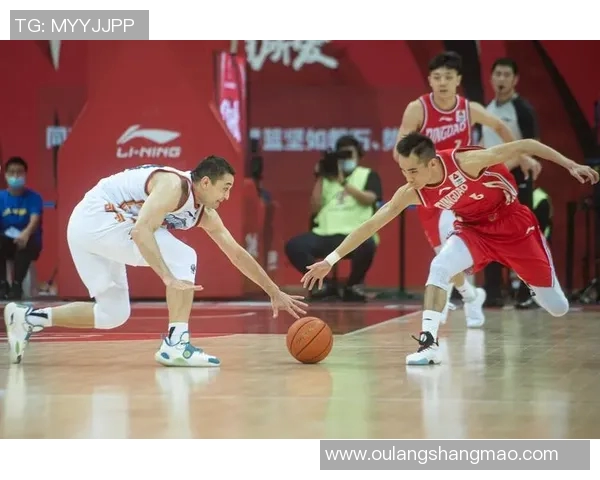 南京篮球队在锦标赛中的个人能力展现与团队协作分析